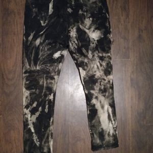 Old Navy bleach dye ripped jeans